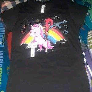 Junior Small Deadpool shirt